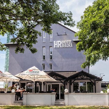 Hotel Rajka Екстериор снимка